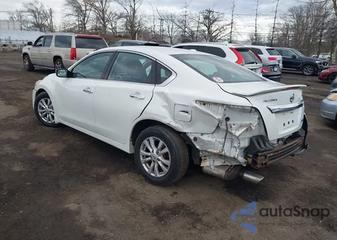 2014 Nissan Altima 2.5 S из США, поврежденный, VIN 1N4AL3AP1EC421567